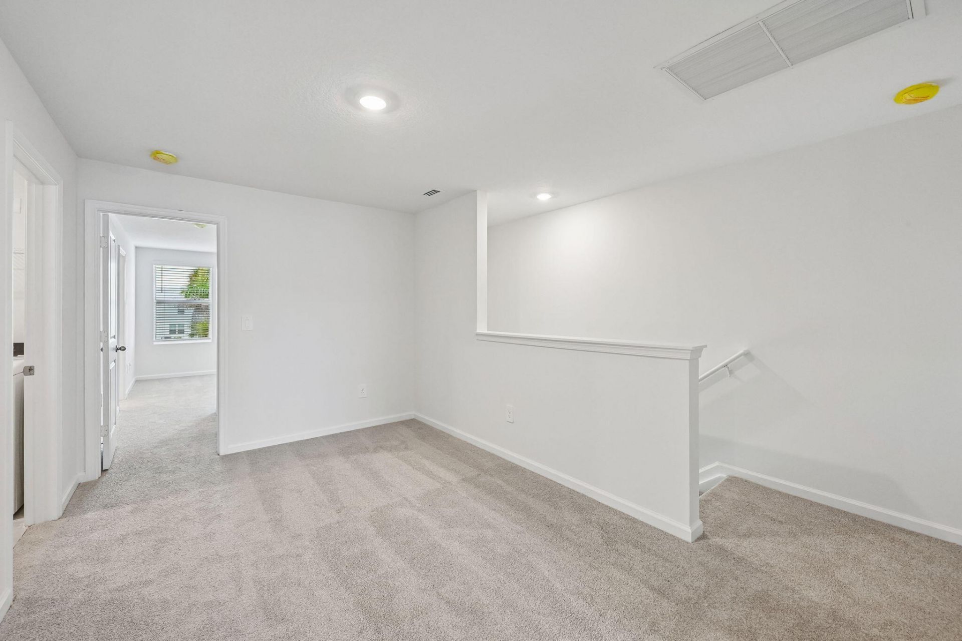 655 Salisbury Circle, Fort Pierce, FL 34982 Photo