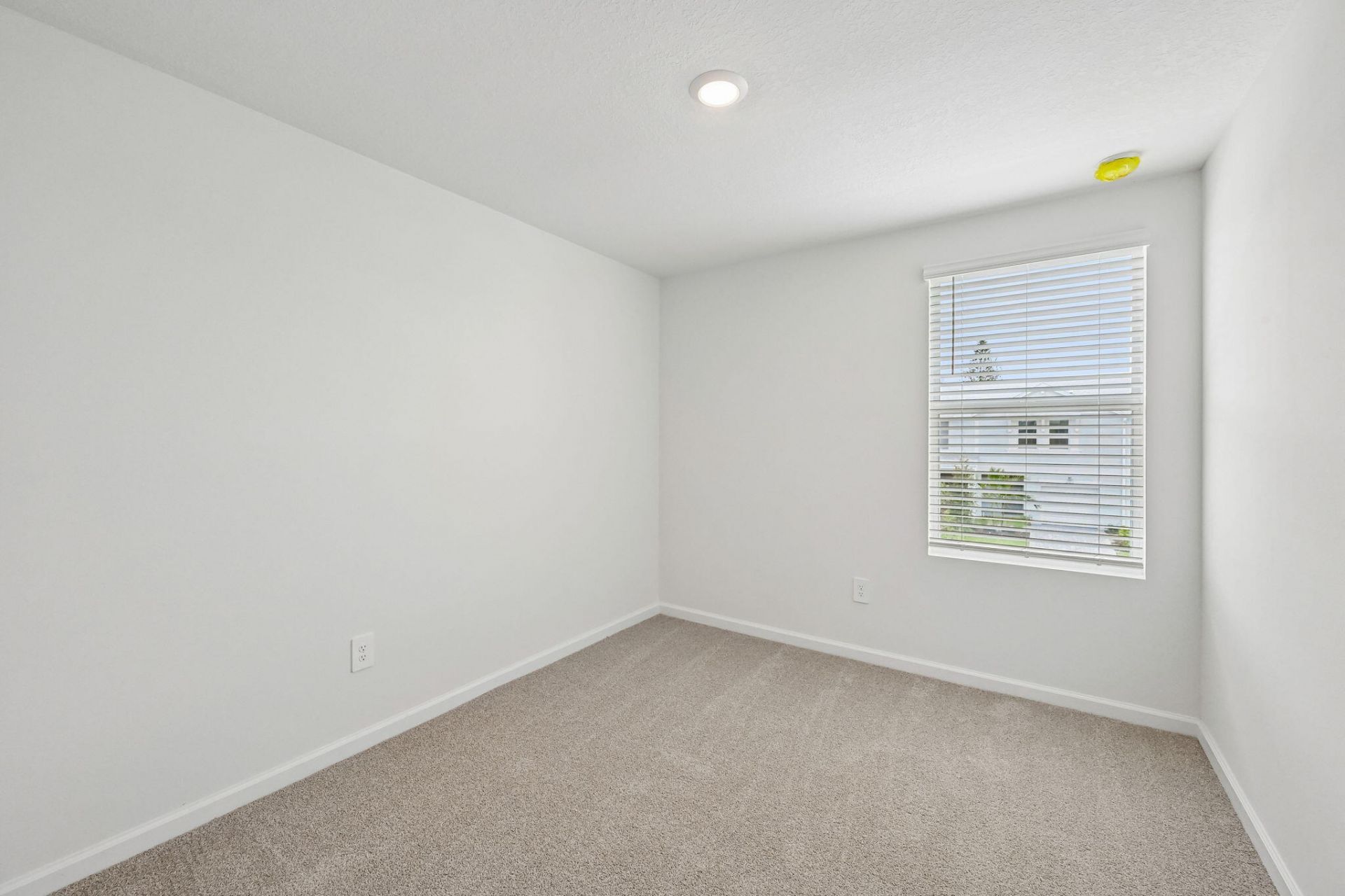 655 Salisbury Circle, Fort Pierce, FL 34982 Photo