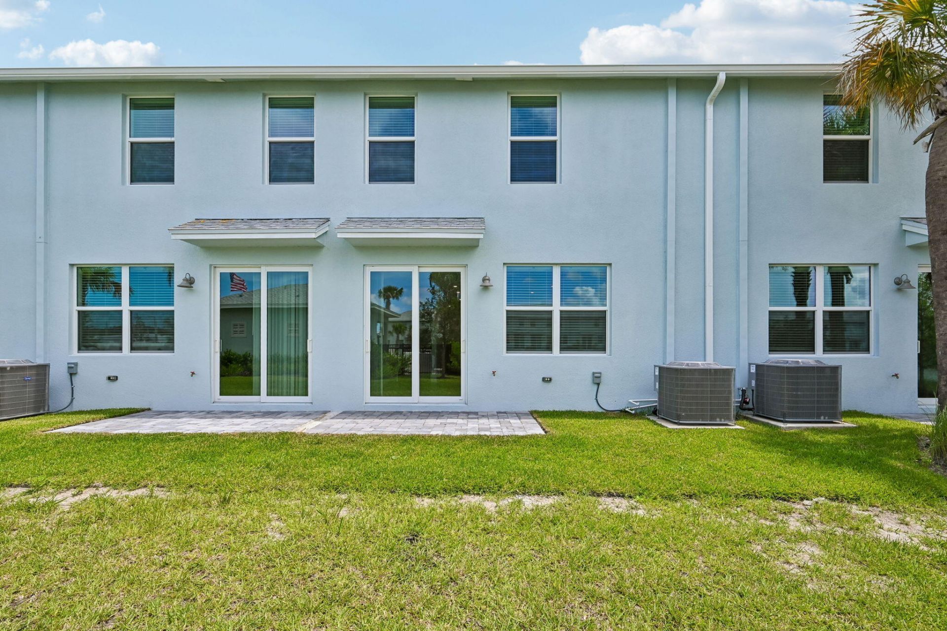 655 Salisbury Circle, Fort Pierce, FL 34982 Photo