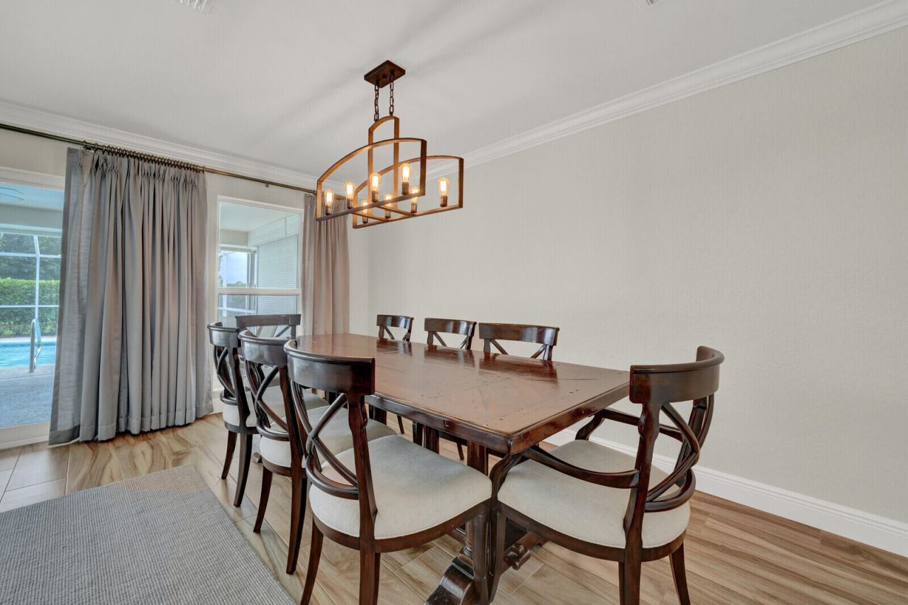 341 Glenbrook Drive, Atlantis, FL 33462 Photo