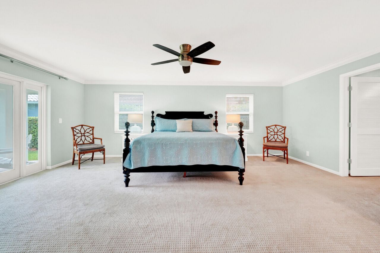 341 Glenbrook Drive, Atlantis, FL 33462 Photo