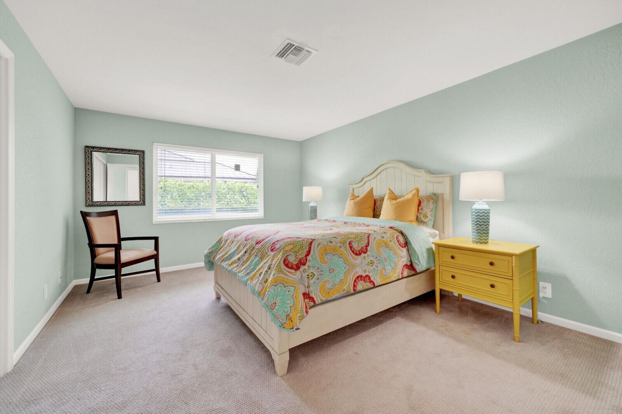 341 Glenbrook Drive, Atlantis, FL 33462 Photo