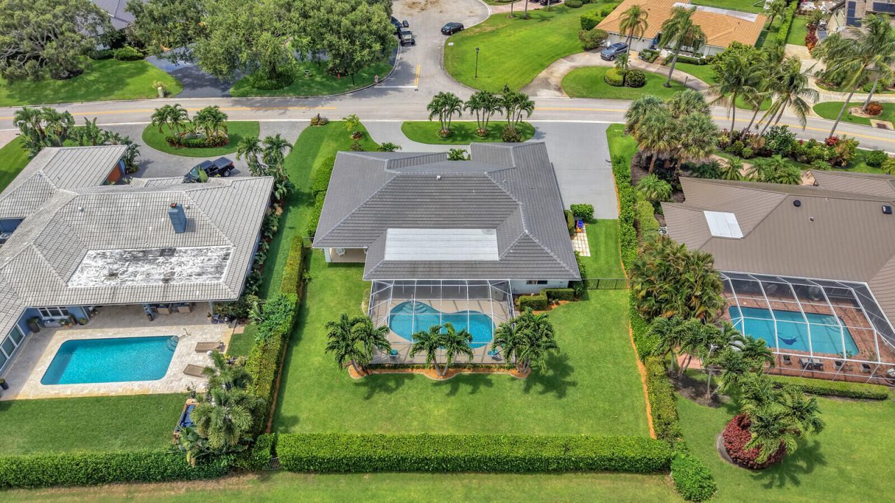 341 Glenbrook Drive, Atlantis, FL 33462 Photo