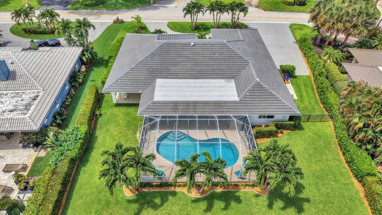 341 Glenbrook Drive, Atlantis, FL 33462 Photo