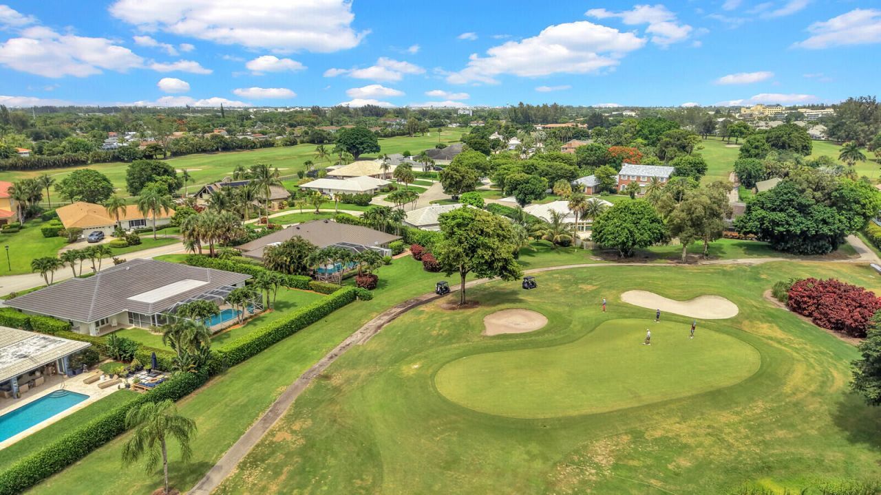 341 Glenbrook Drive, Atlantis, FL 33462 Photo