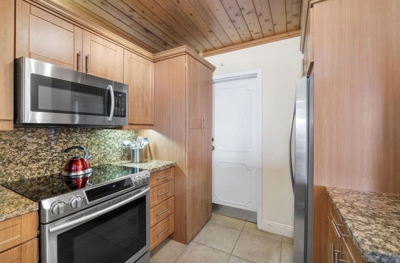 1500 S Ocean Boulevard, Unit 706, Lauderdale by the Sea, FL 33062 Photo