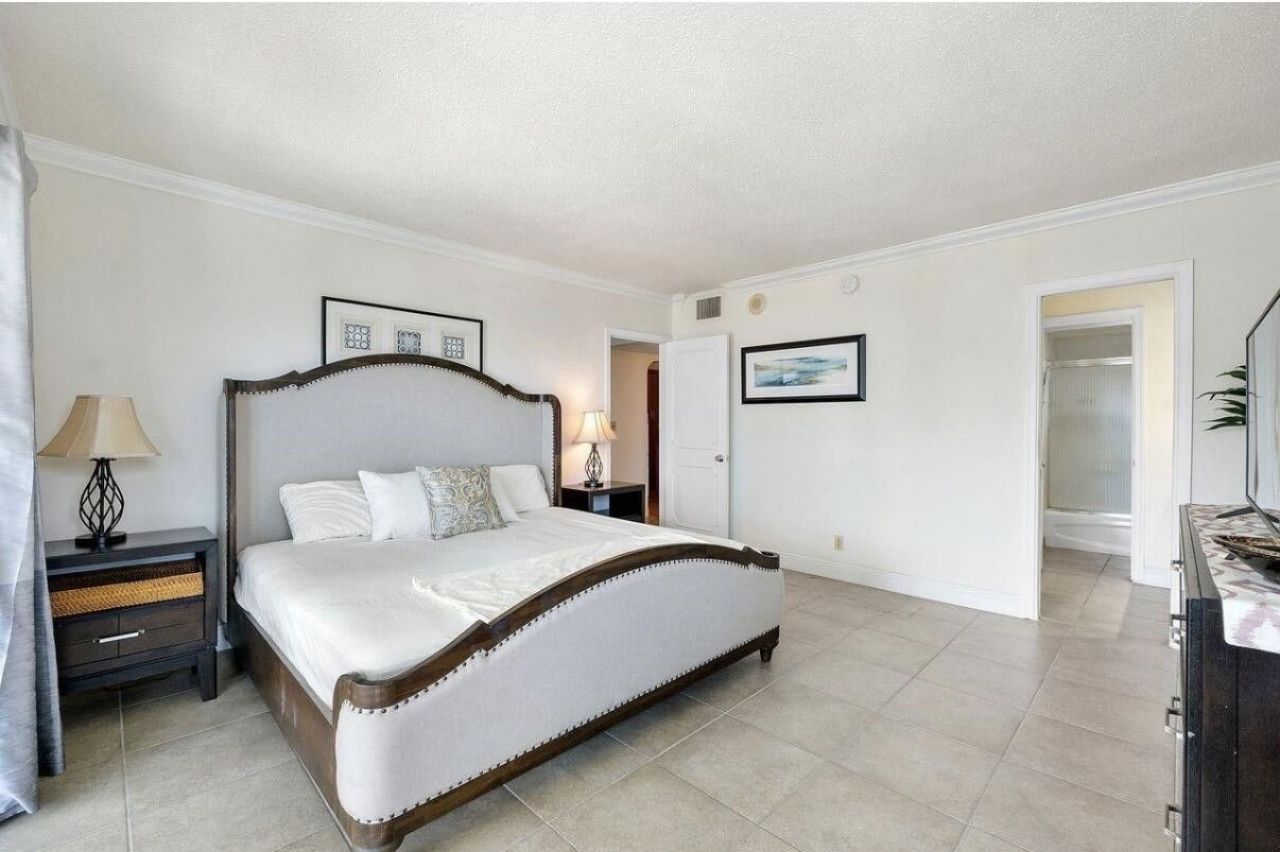 1500 S Ocean Boulevard, Unit 706, Lauderdale by the Sea, FL 33062 Photo