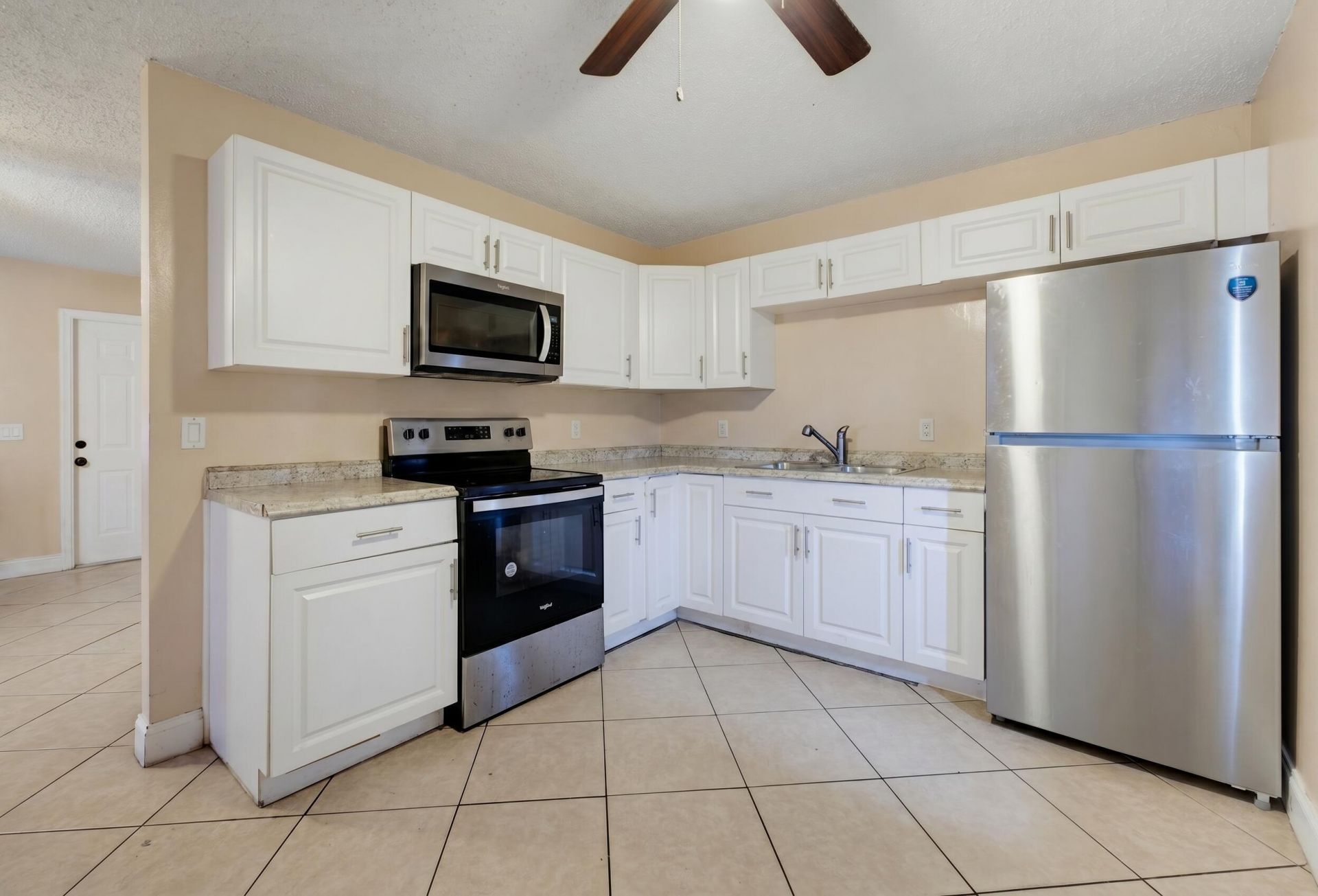 1525 W 17th Street, Riviera Beach, FL 33404 Photo