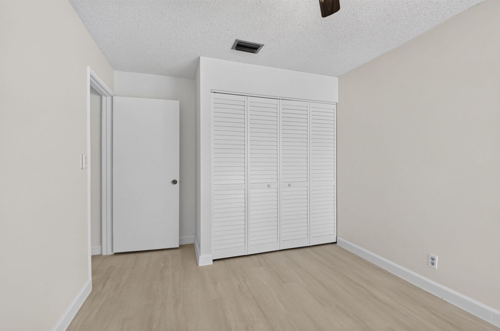 21070 Woodspring Avenue, Boca Raton, FL 33428 Photo