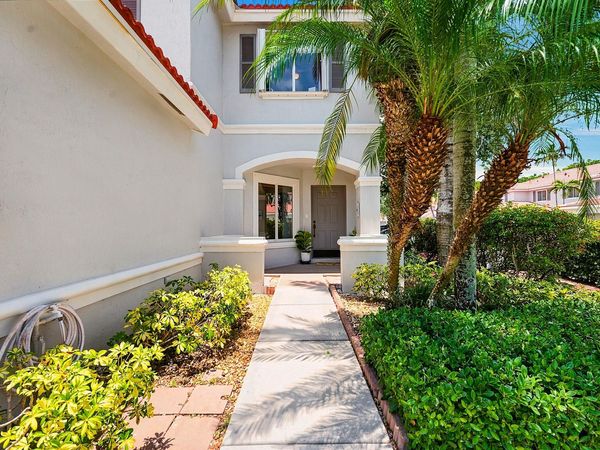 5511 Crossing Rocks Court, Riviera Beach, FL 33407