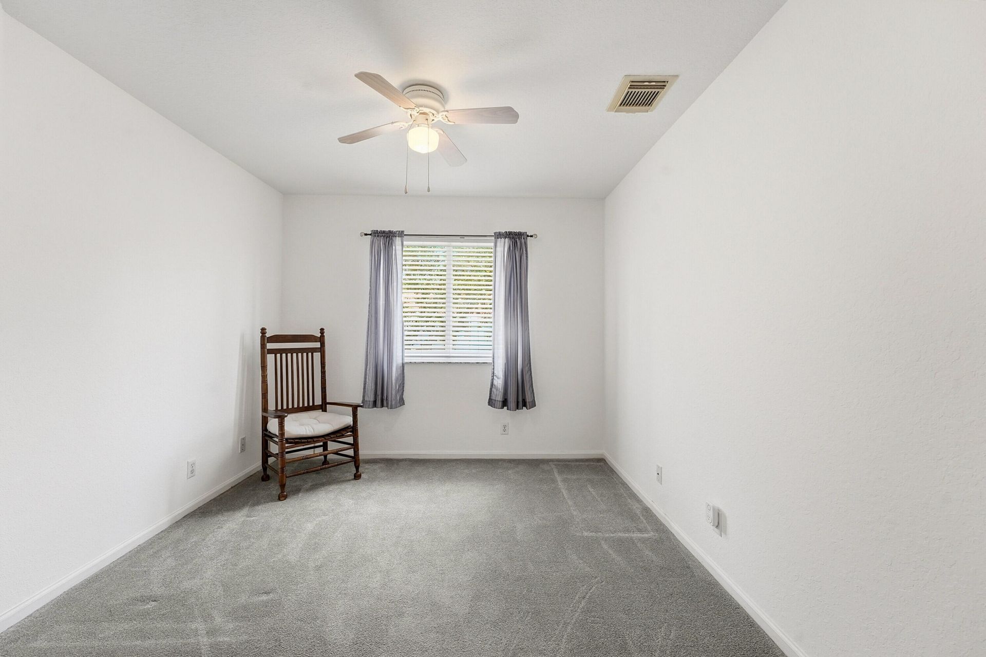 5511 Crossing Rocks Court, Riviera Beach, FL 33407 Photo