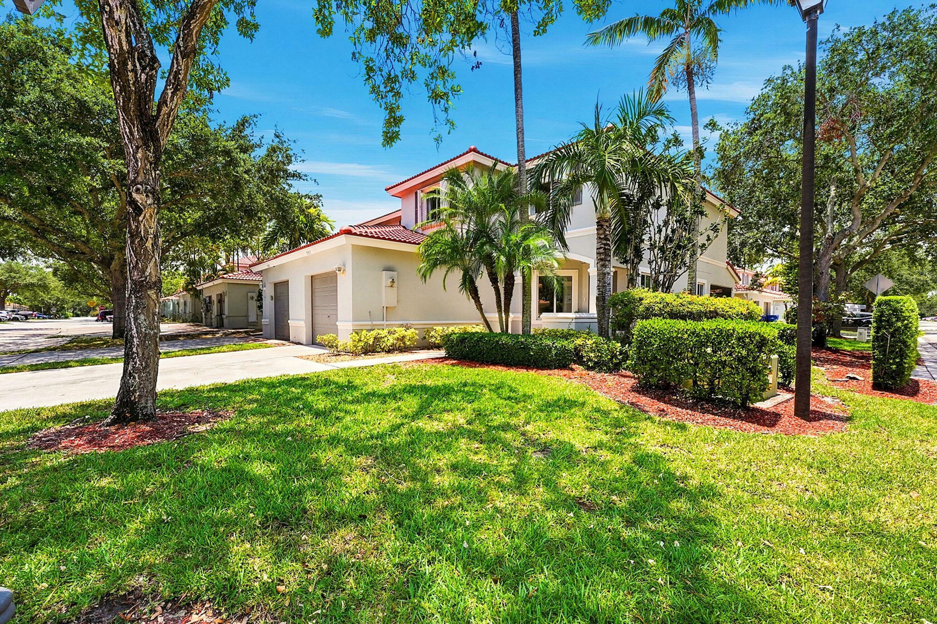 5511 Crossing Rocks Court, Riviera Beach, FL 33407 Photo