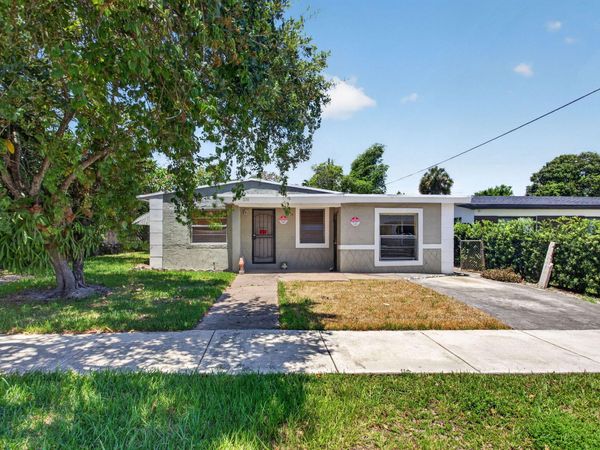 511 NW 17th Avenue, Fort Lauderdale, FL 33311
