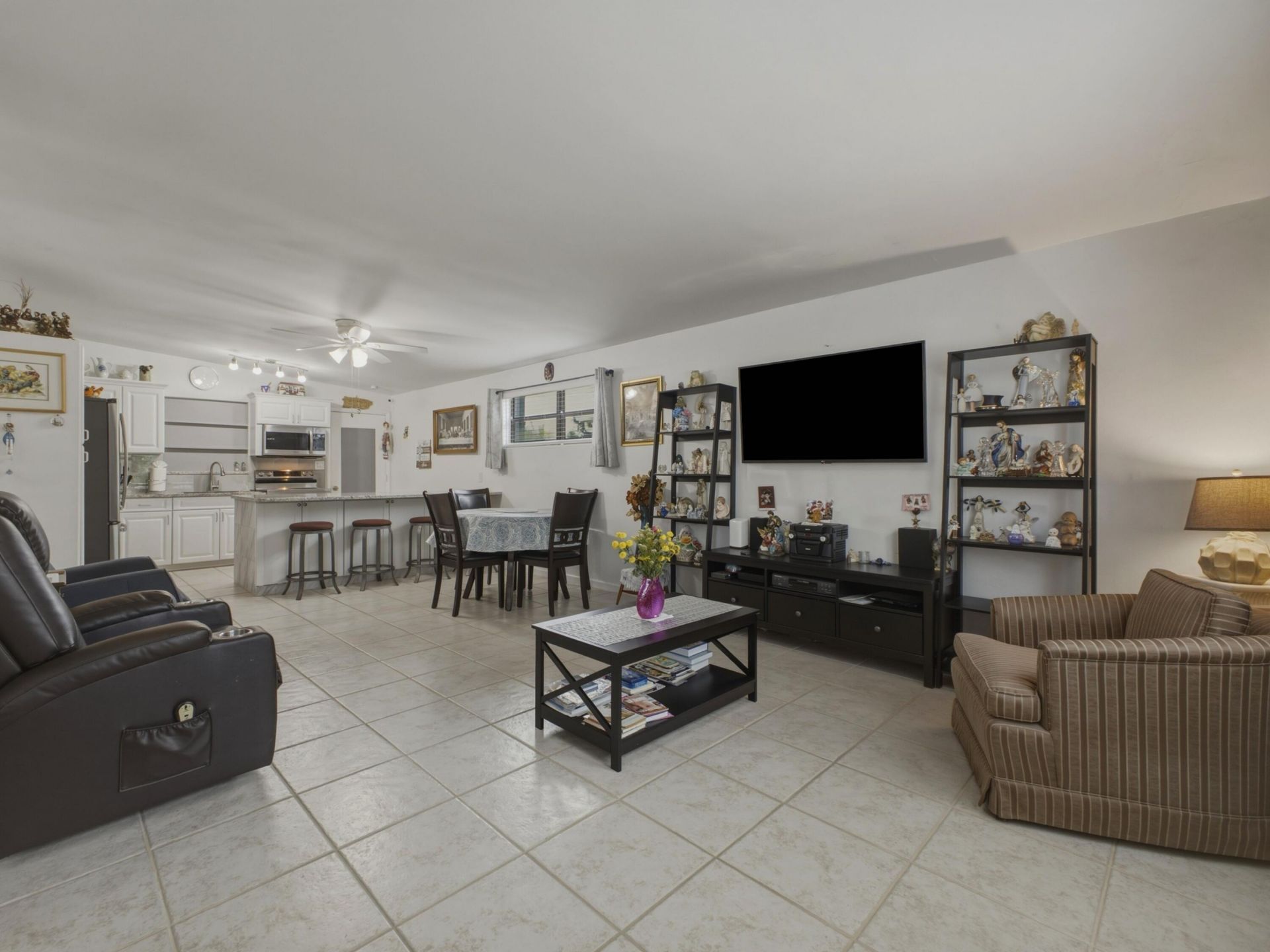 754 Hibiscus Drive, Royal Palm Beach, FL 33411 Photo