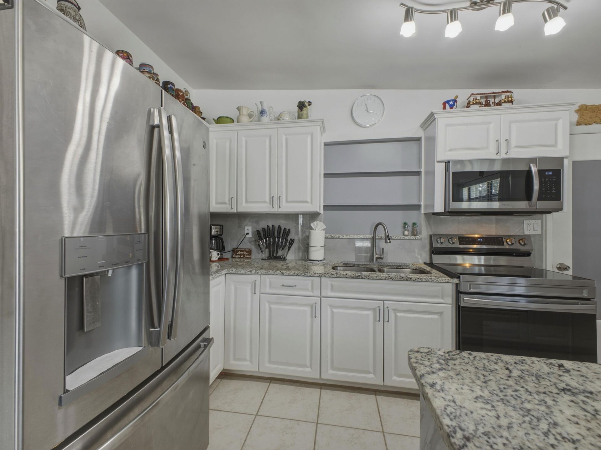 754 Hibiscus Drive, Royal Palm Beach, FL 33411 Photo