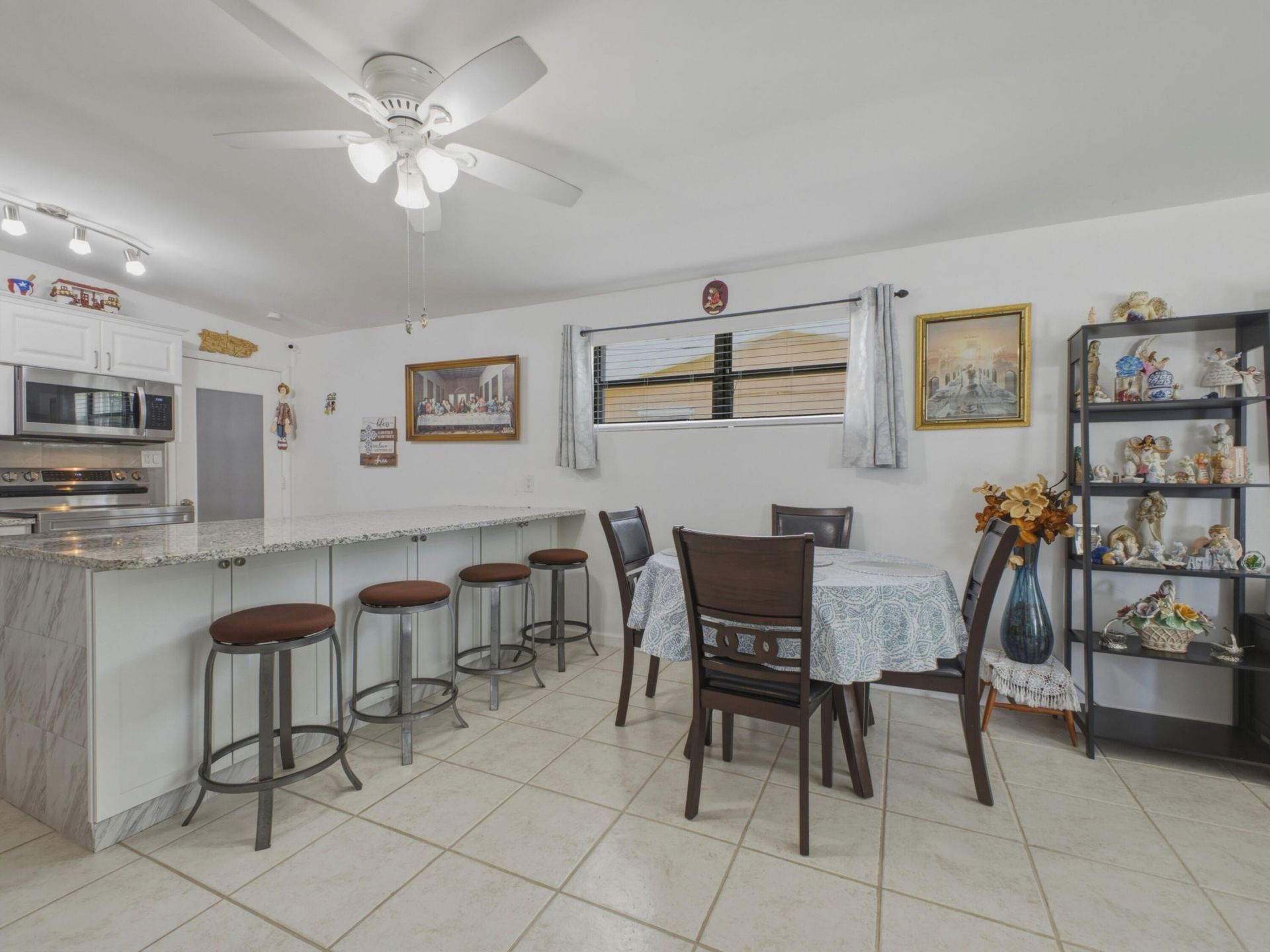 754 Hibiscus Drive, Royal Palm Beach, FL 33411 Photo