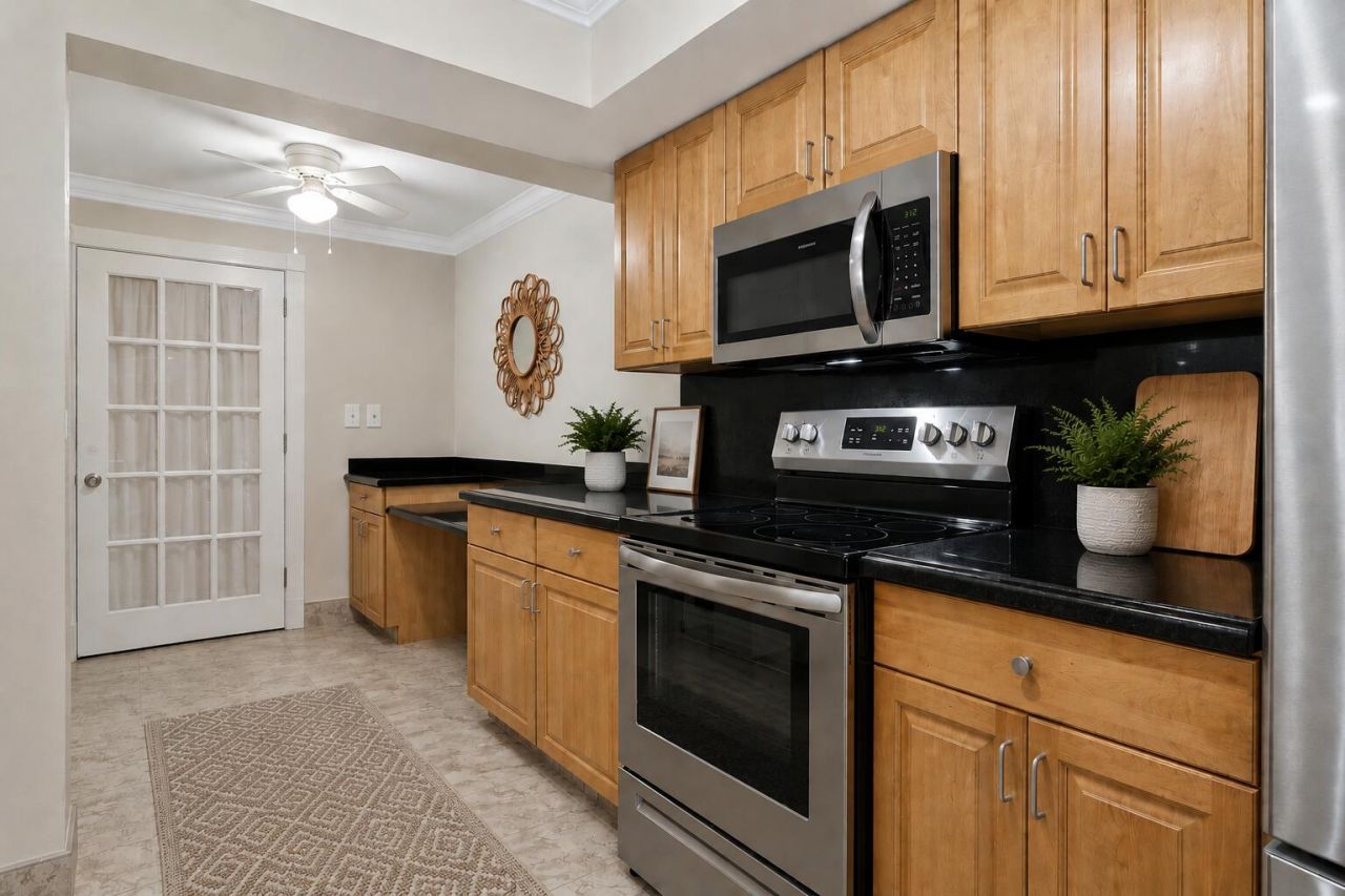 2070 NE 63rd Street, Fort Lauderdale, FL 33308 Photo