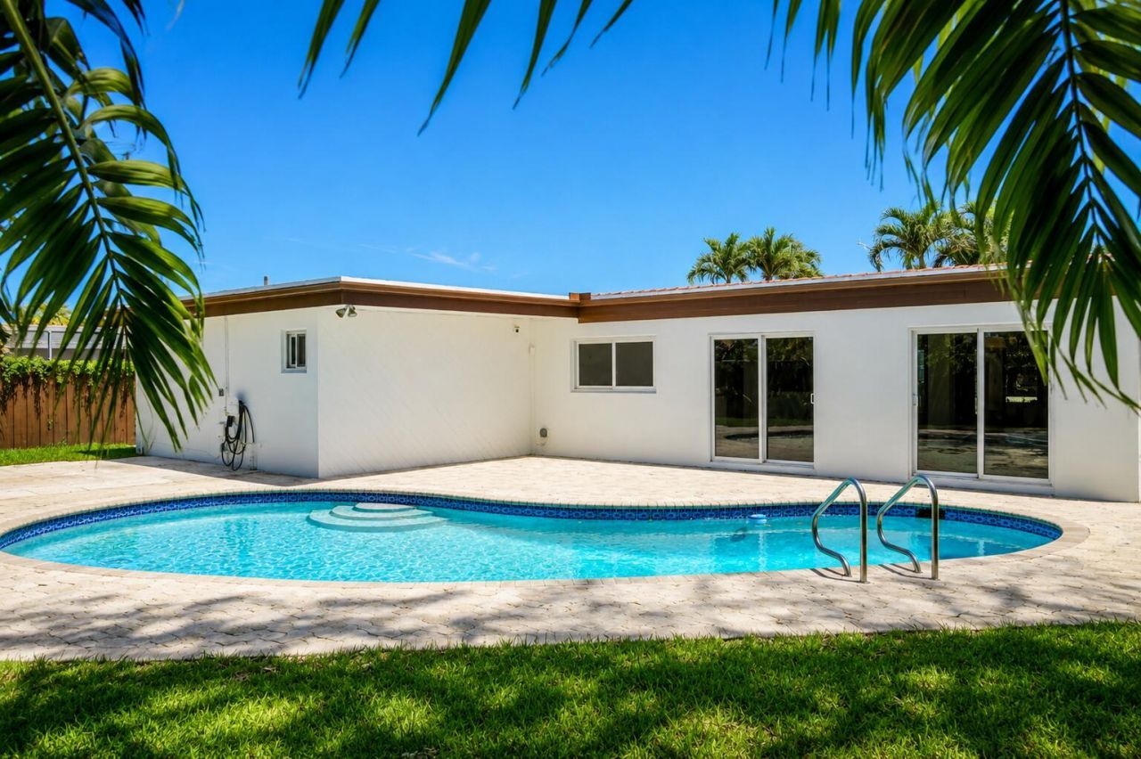 4815 Cleveland Street, Hollywood, FL 33021 Photo