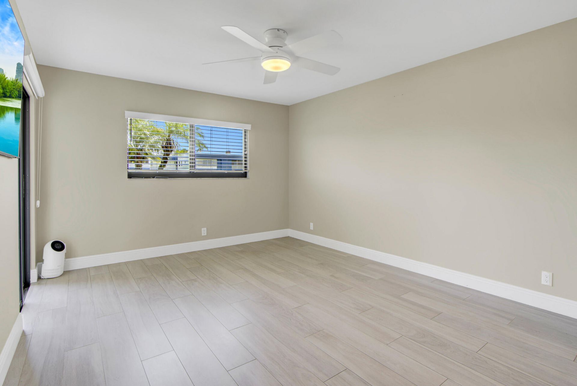 15451 Pembridge Drive, Unit 206, Delray Beach, FL 33484 Photo