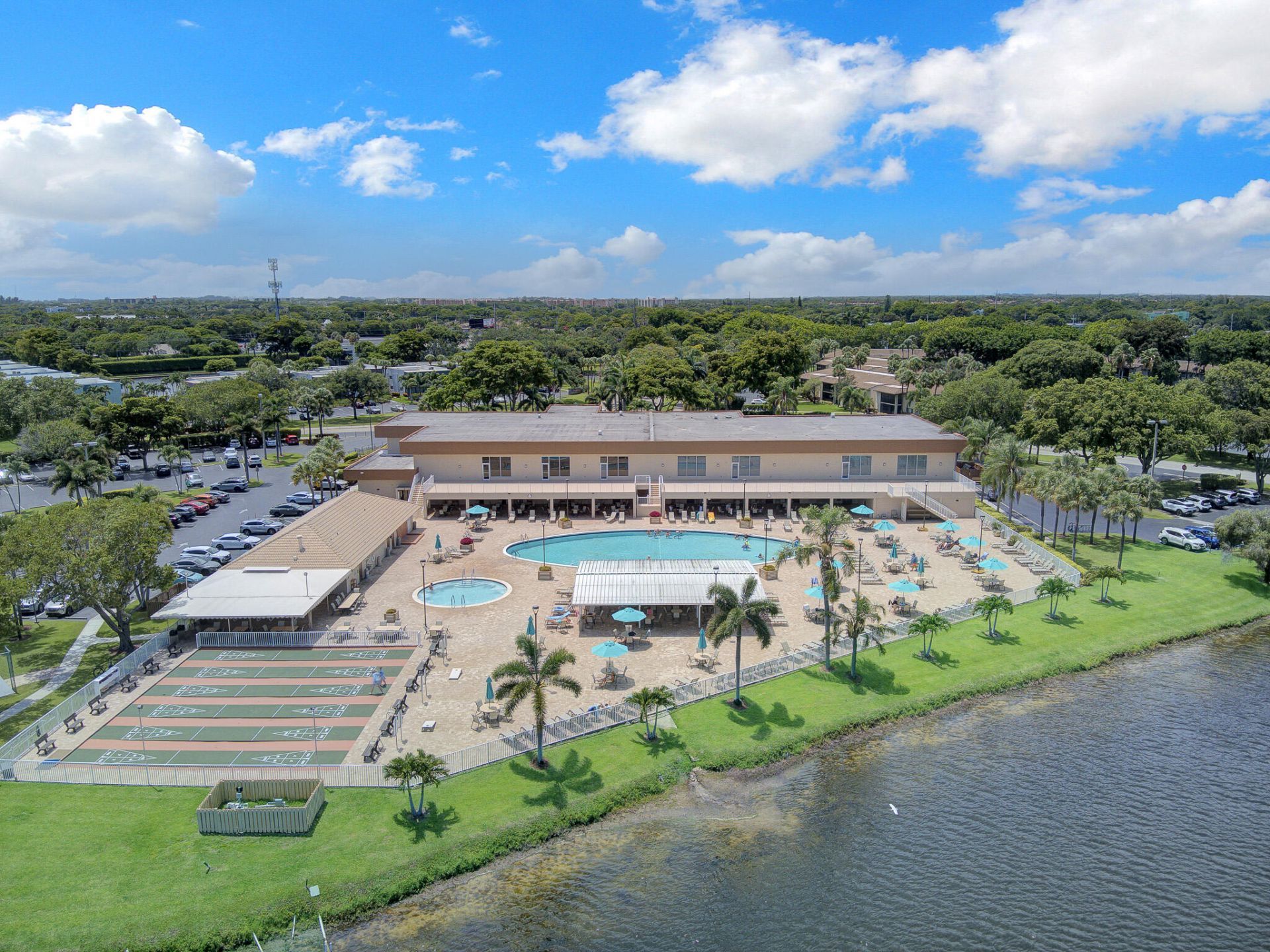 15451 Pembridge Drive, Unit 206, Delray Beach, FL 33484 Photo