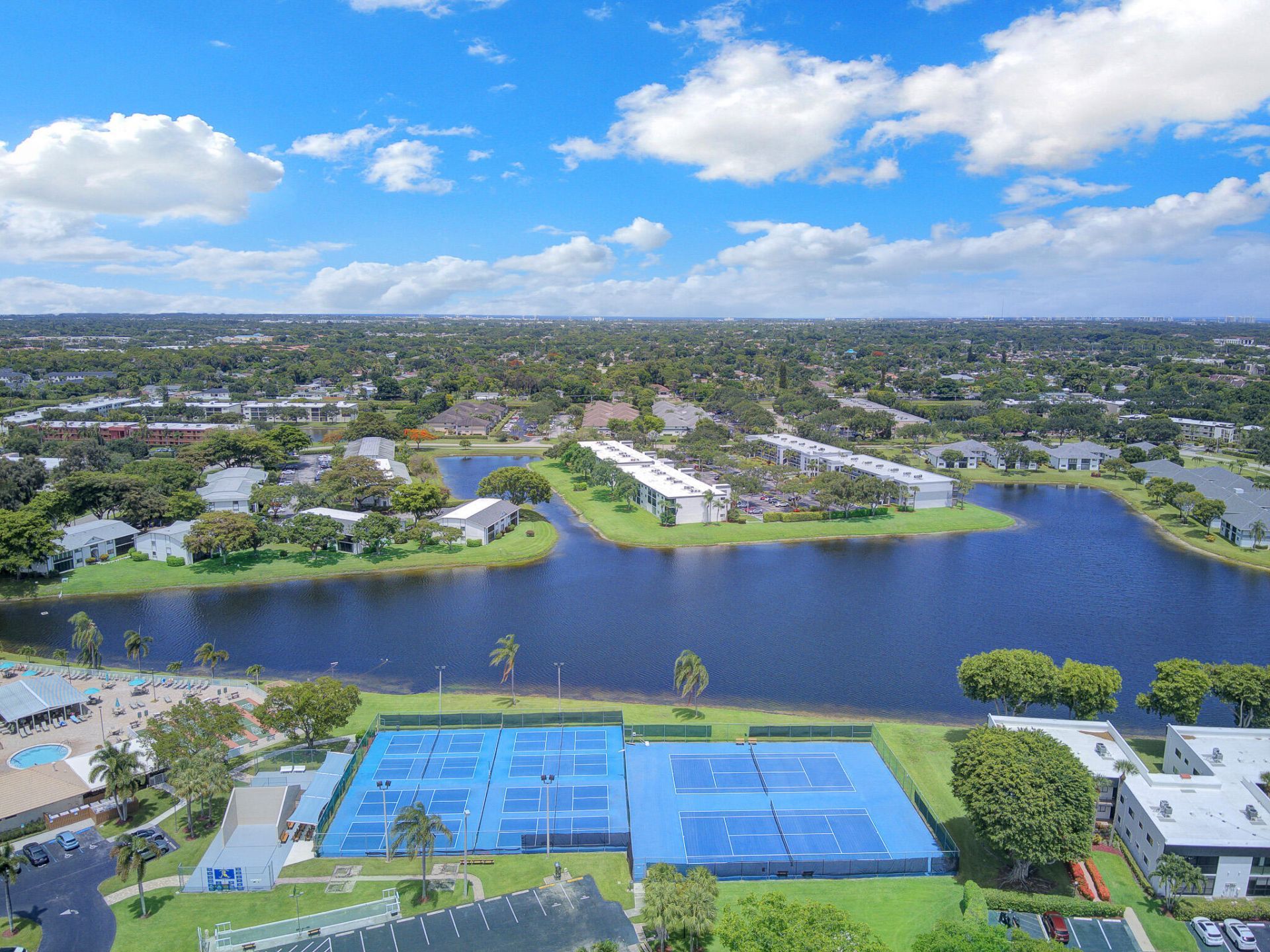 15451 Pembridge Drive, Unit 206, Delray Beach, FL 33484 Photo