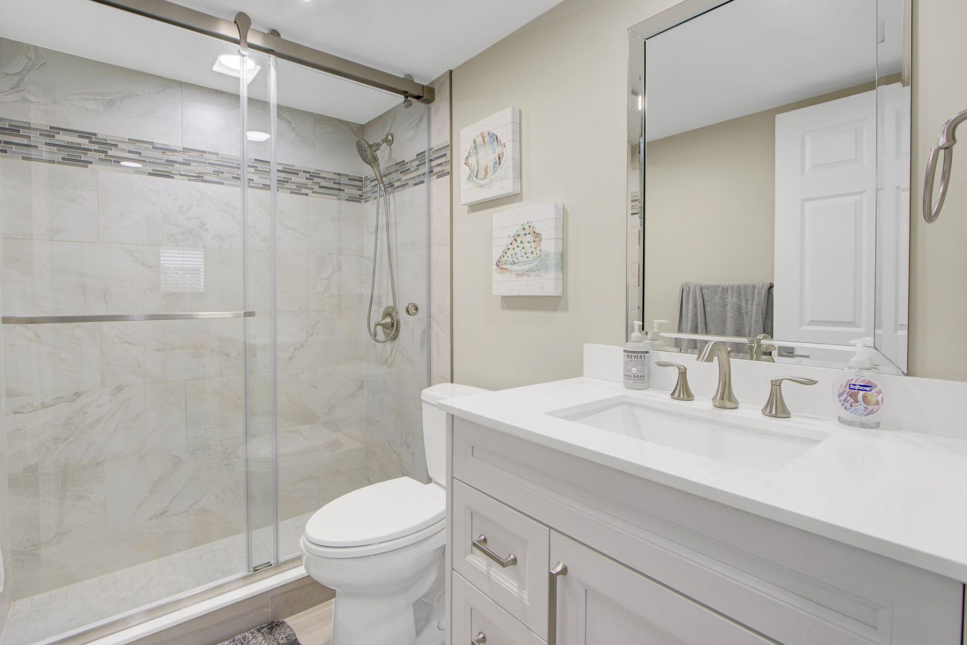 15451 Pembridge Drive, Unit 206, Delray Beach, FL 33484 Photo