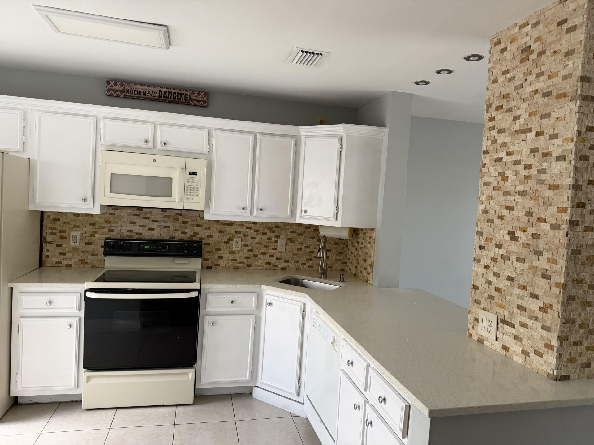 5508 Cannon Way, Unit C, West Palm Beach, FL 33415 Photo