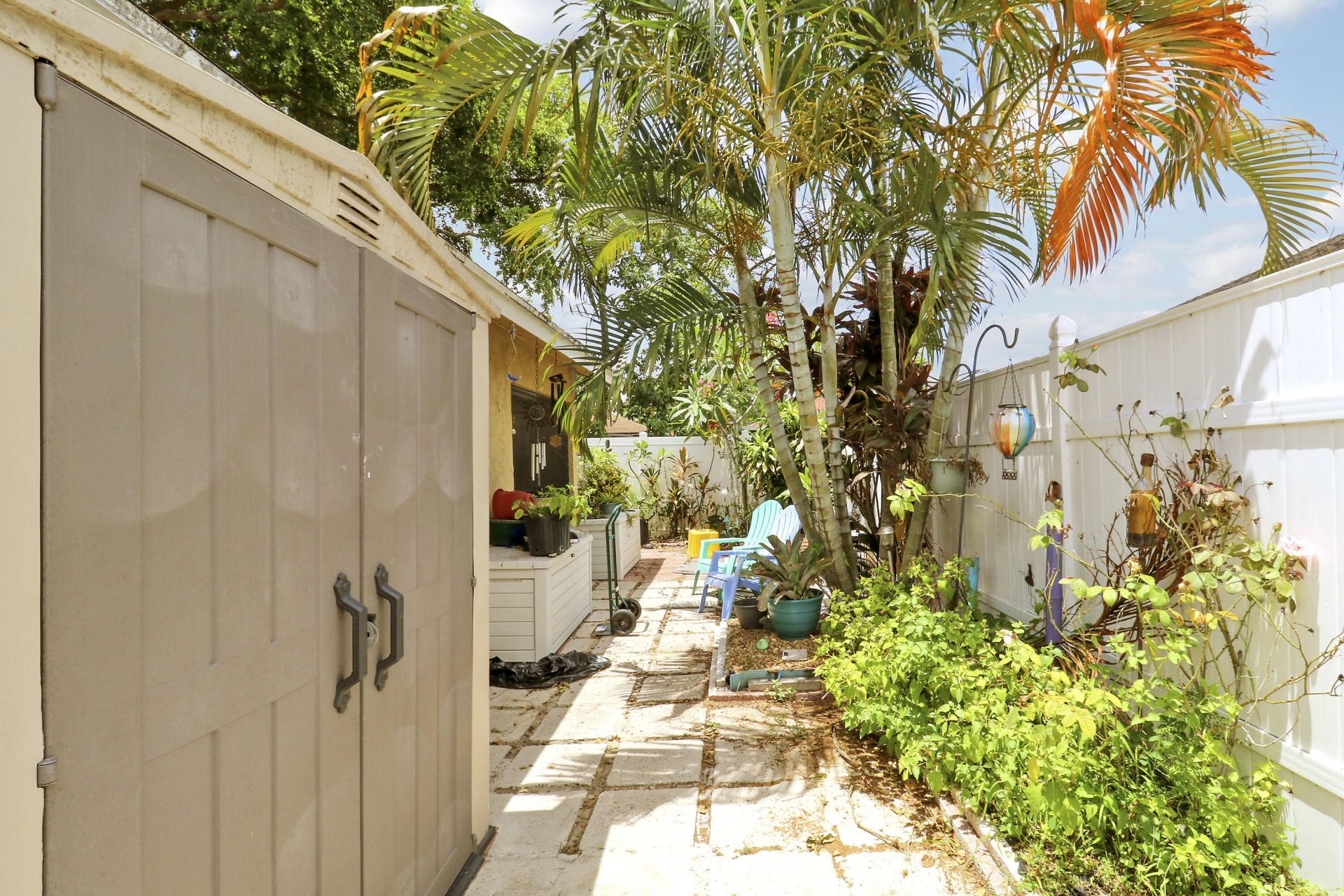 5373 Gene Circle, West Palm Beach, FL 33415 Photo