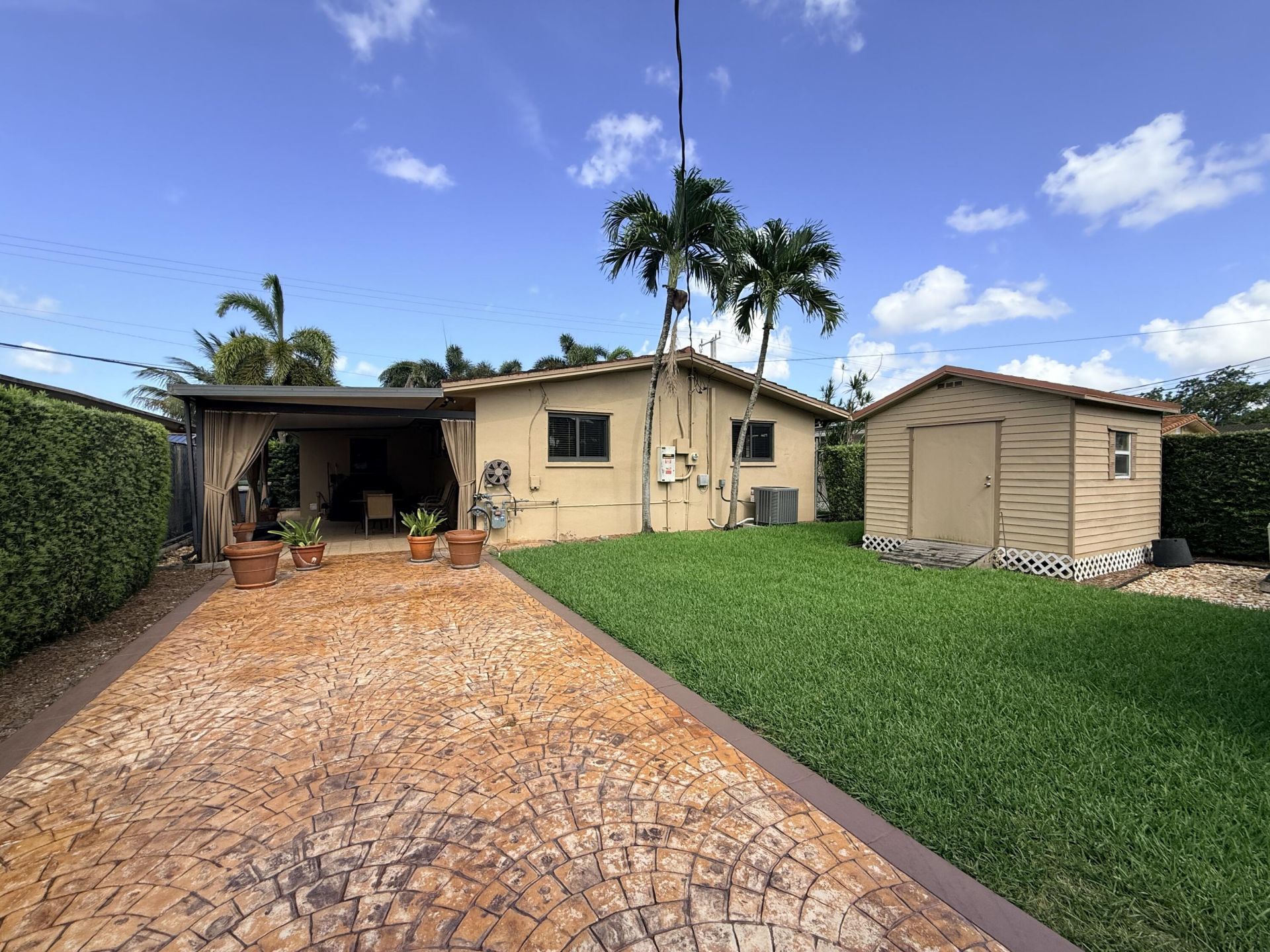 5170 Palm Avenue, Hialeah, FL 33012 Photo