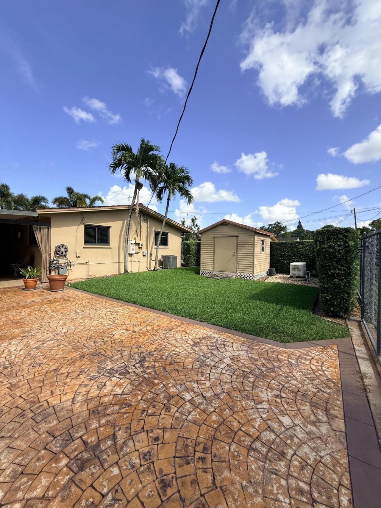 5170 Palm Avenue, Hialeah, FL 33012 Photo
