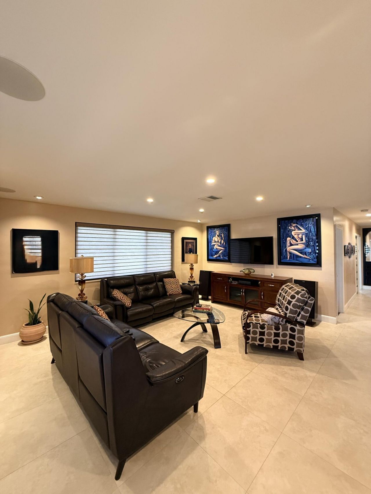 5170 Palm Avenue, Hialeah, FL 33012 Photo