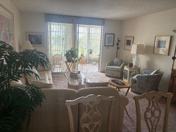 7301 NW 1st Street, Unit 406, Margate, FL 33063