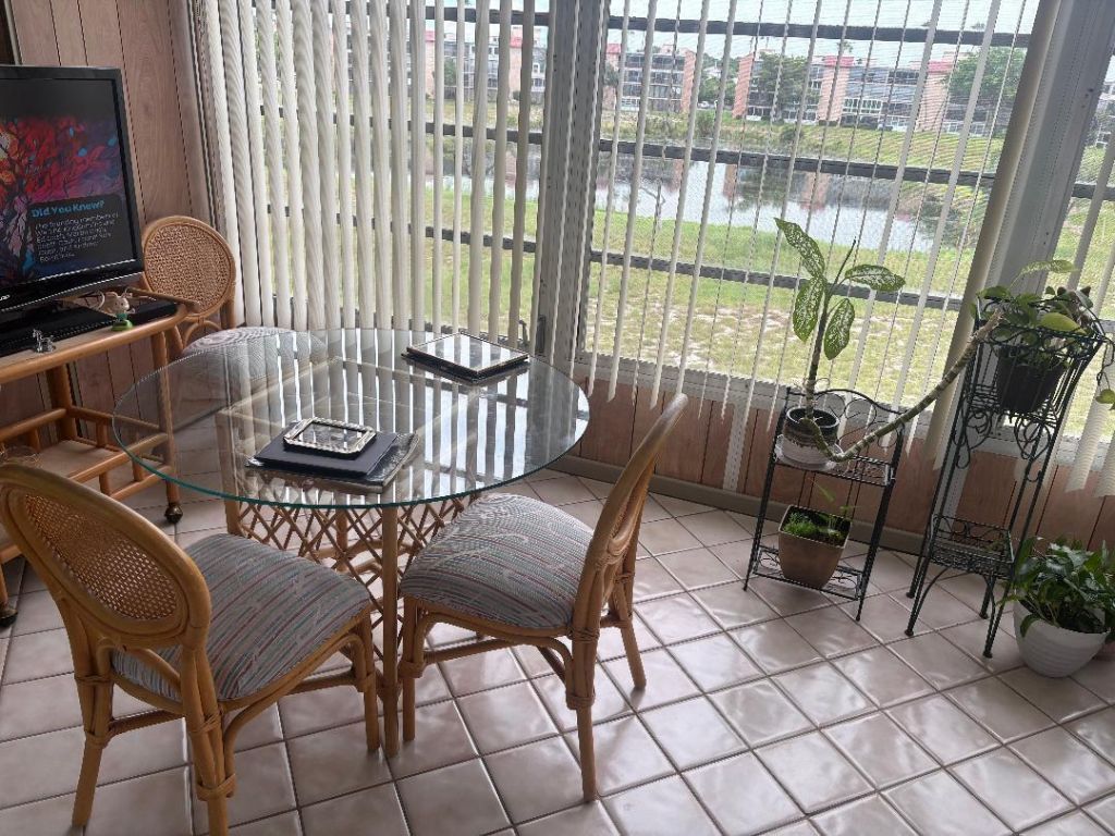 7301 NW 1st Street, Unit 406, Margate, FL 33063 Photo