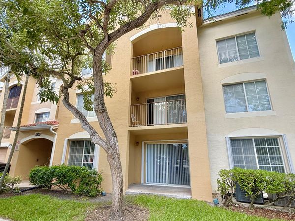 4200 San Marino Boulevard, Unit 107, West Palm Beach, FL 33409