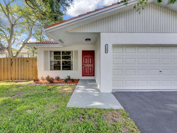 11603 NW 26th Street, Coral Springs, FL 33065