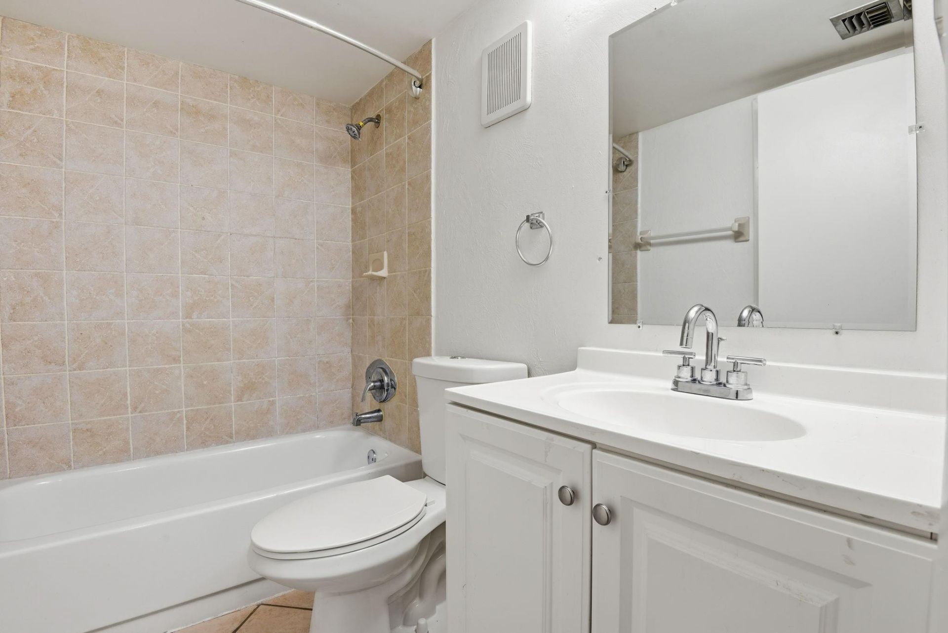 10875 SW 112th Avenue, Unit 202, Miami, FL 33176 Photo