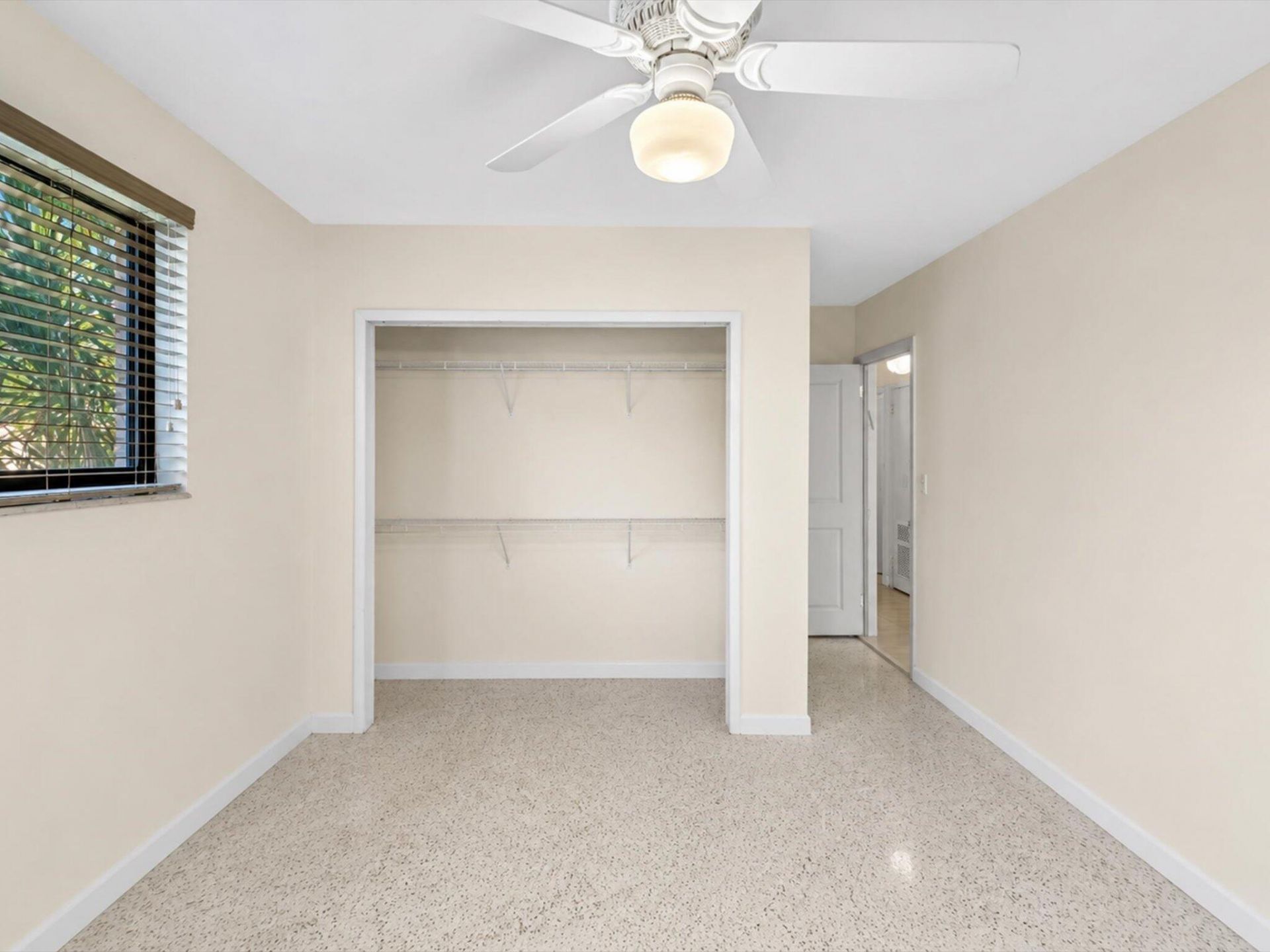 19321 NE 18th Place, Miami, FL 33179 Photo