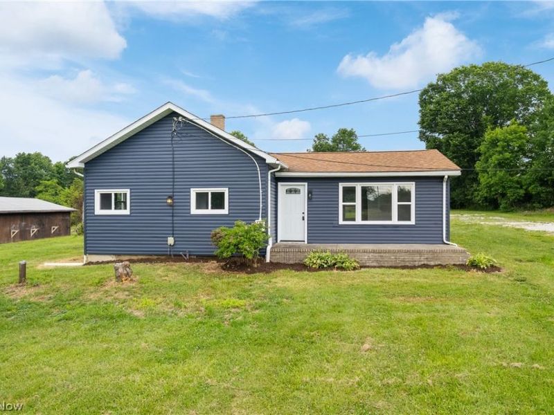 4817 Mcclintocksburg Road, Newton Falls, OH 44444 Photo 1