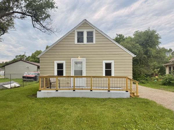 2002 S Harrison Avenue, Beloit, WI 53511