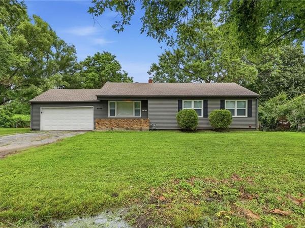 6505 Overton Avenue, Kansas City, MO 64133