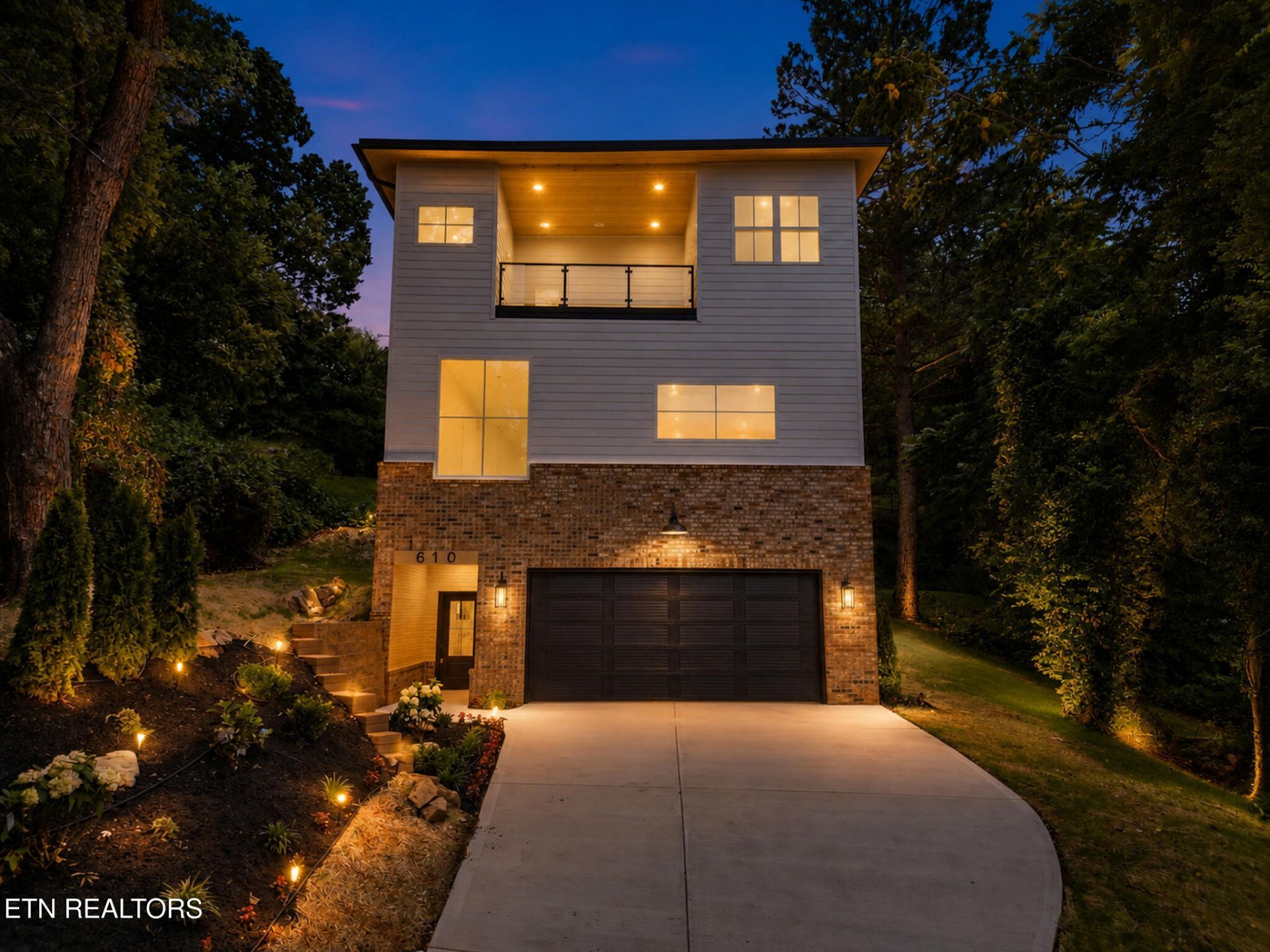 610 Yarnell Ave, Knoxville, TN 37920 Main Photo
