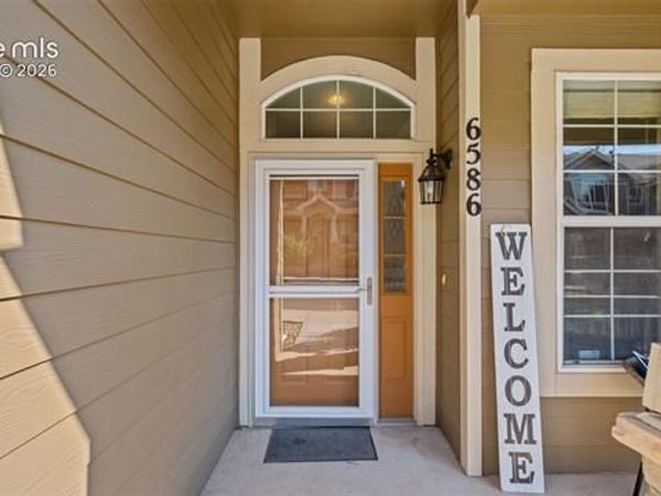 6586 Baytree Grove, Colorado Springs, CO 80923
