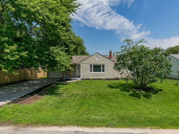 307 33rd Avenue , East Moline, IL 61244