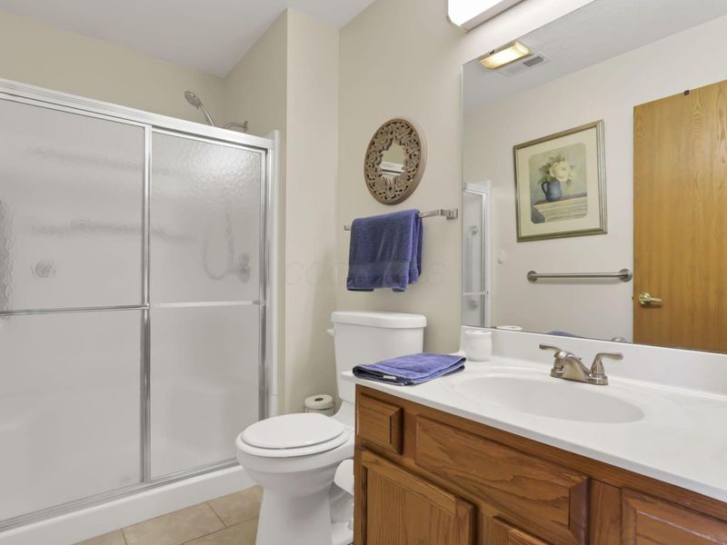 1330 Hillview Circle E, Newark, OH 43055 Photo 21