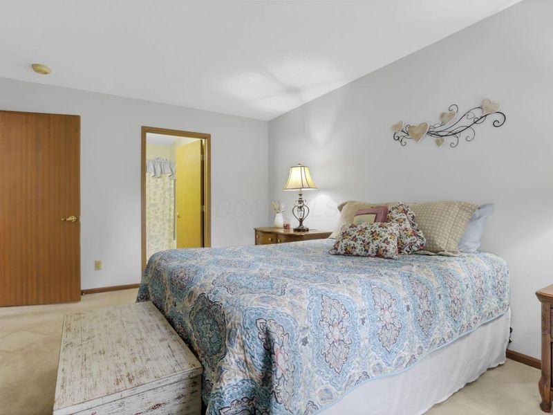 1330 Hillview Circle E, Newark, OH 43055 Photo 25