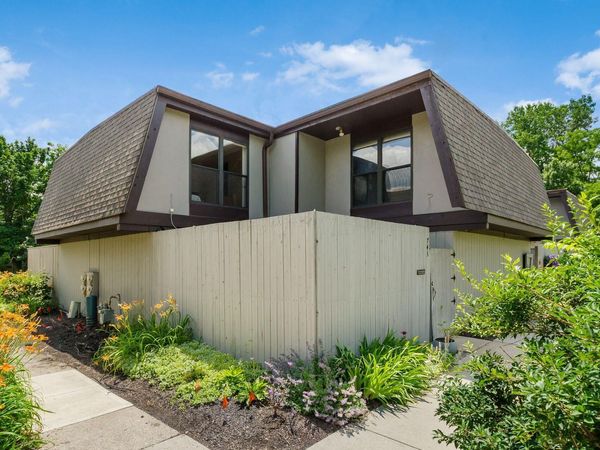 743 Worthington Forest Place , Columbus, OH 43229