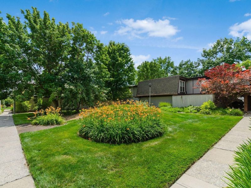 743 Worthington Forest Place , Columbus, OH 43229 Photo 34
