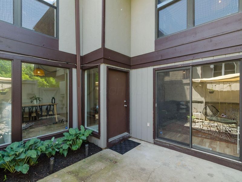 743 Worthington Forest Place , Columbus, OH 43229 Photo 5