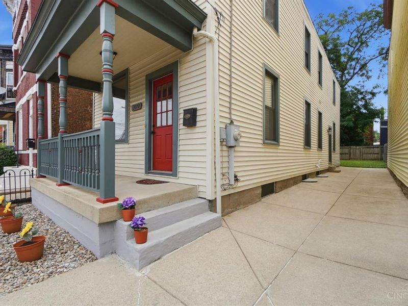 3072 Sidney Avenue, Cincinnati, OH 45225 Photo 2