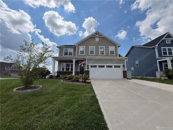2418 David Grey Circle, Beavercreek, OH 45434
